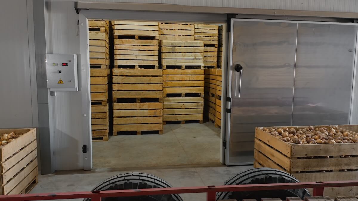 Cold storage doors