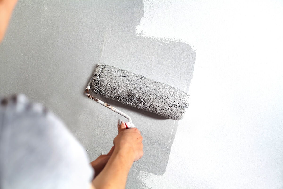 Painting white wall gray with roller